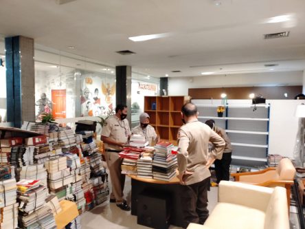 Picture6-444x333 Profil Perpustakaan